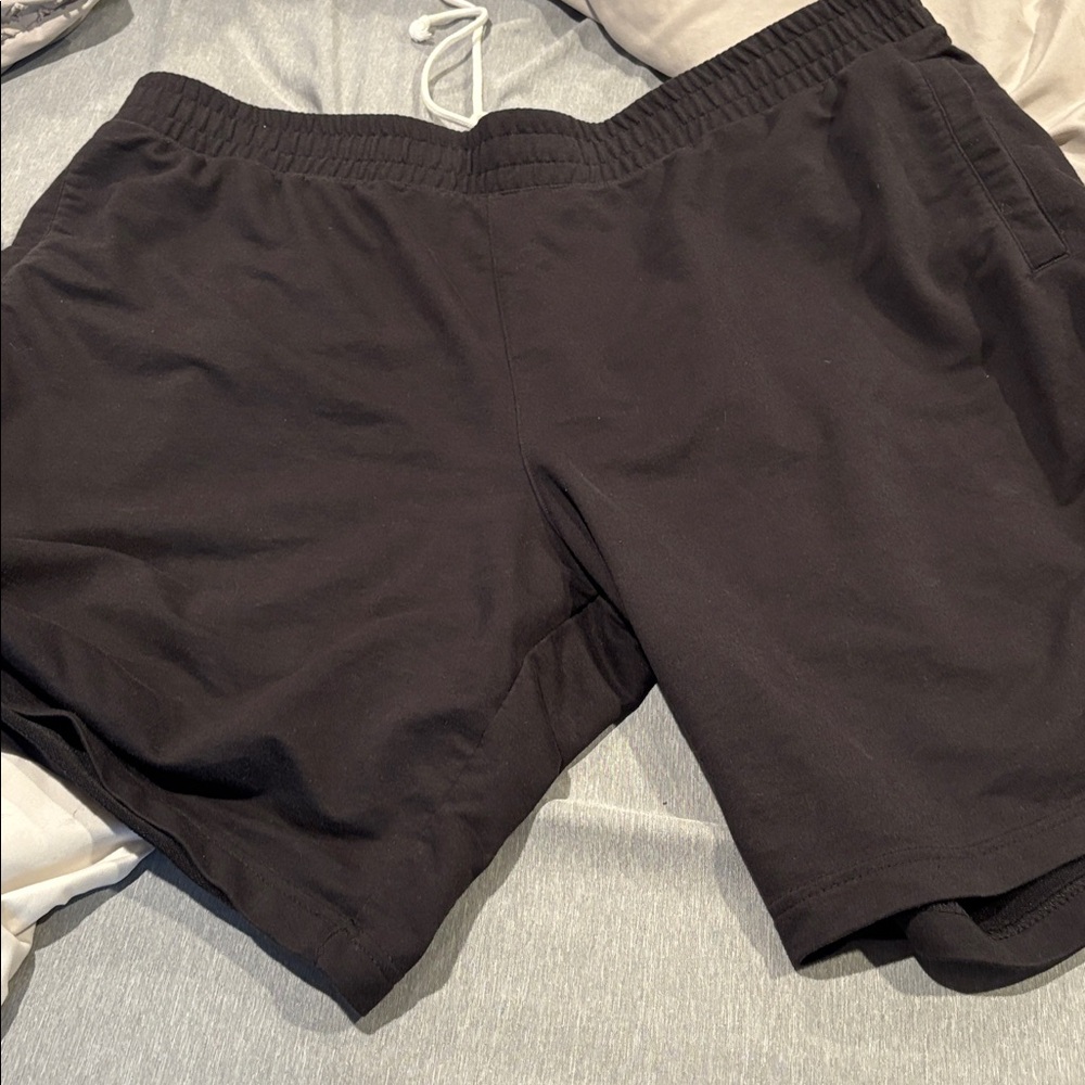 Athletic Works Men's Black Sports Shorts - Picture 2 of 3